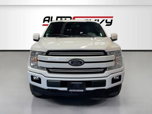 Used 2019 Ford F150 Lariat image 2