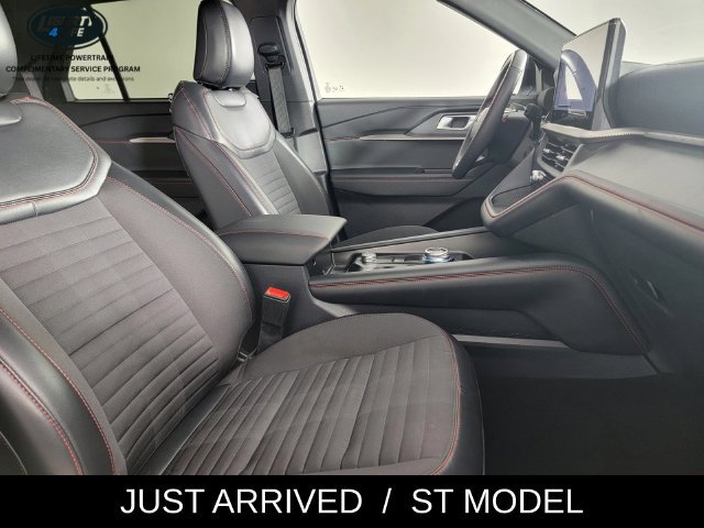 Used 2026 Ford Explorer ST-Line AWD/4WD image 18