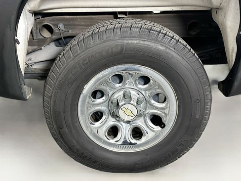 Used 2013 Chevrolet Silverado 1500 LT image 11