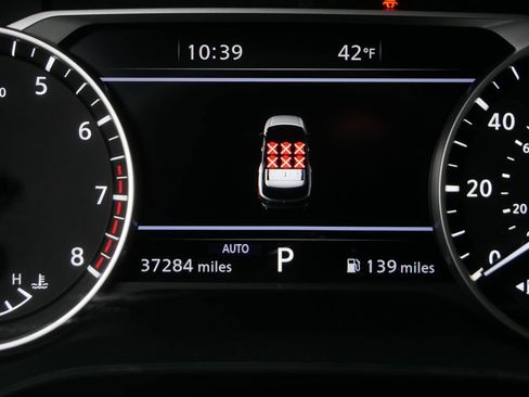 Used 2022 Nissan Pathfinder SL image 31