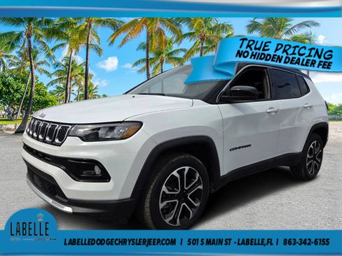 Used 2023 Jeep Compass Limited AWD/4WD image 7