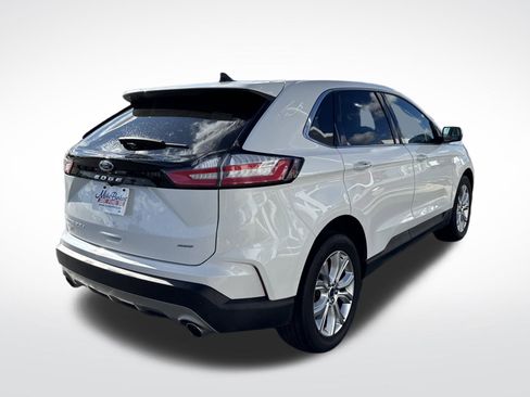 Certified 2022 Ford Edge Titanium image 8