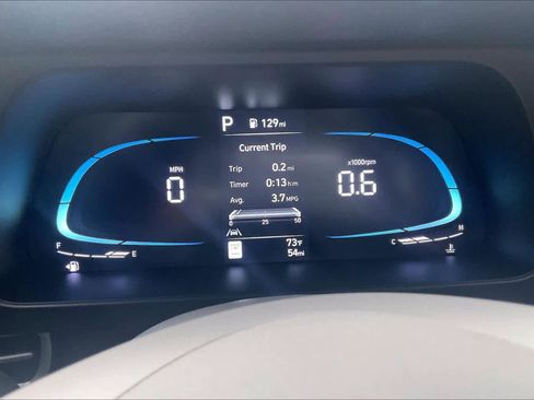 Certified 2025 Hyundai Elantra Sport FWD image 26