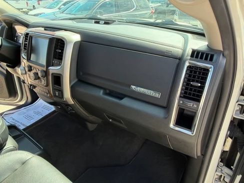 Used 2016 RAM 1500 Laramie w/ Convenience Group AWD/4WD image 29