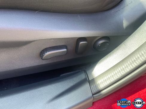 Used 2025 Subaru Outback Premium image 10