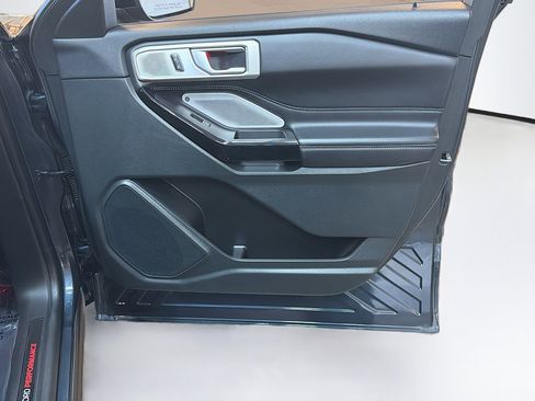 Used 2023 Ford Explorer ST w/ Equipment Group 401A image 36
