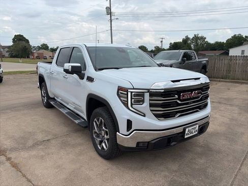 New 2026 GMC Sierra 1500 SLT w/ SLT Premium Plus Package AWD/4WD image 8