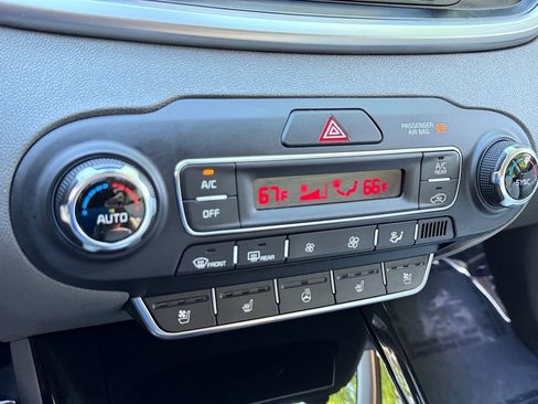 Used 2019 Kia Sorento SX w/ SX Touring Package AWD/4WD image 28