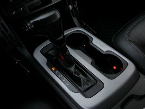 Used 2019 Chevrolet Colorado ZR2 w/ LPO, Premium Interior Package AWD/4WD image 49