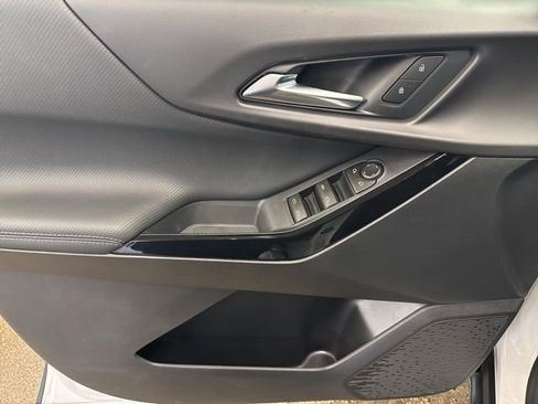 New 2026 Chevrolet Equinox LT AWD/4WD image 10