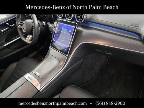 Used 2024 Mercedes-Benz C 300 Sedan image 29