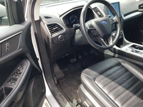 Used 2022 Ford Edge SEL w/ Convenience Package AWD/4WD image 9