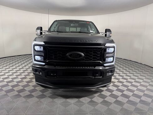 Used 2025 Ford F350 Lariat w/ Black Appearance Package AWD/4WD image 5