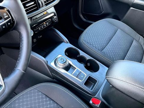 Used 2024 Ford Escape Active w/ Tech Pack #1 image 16