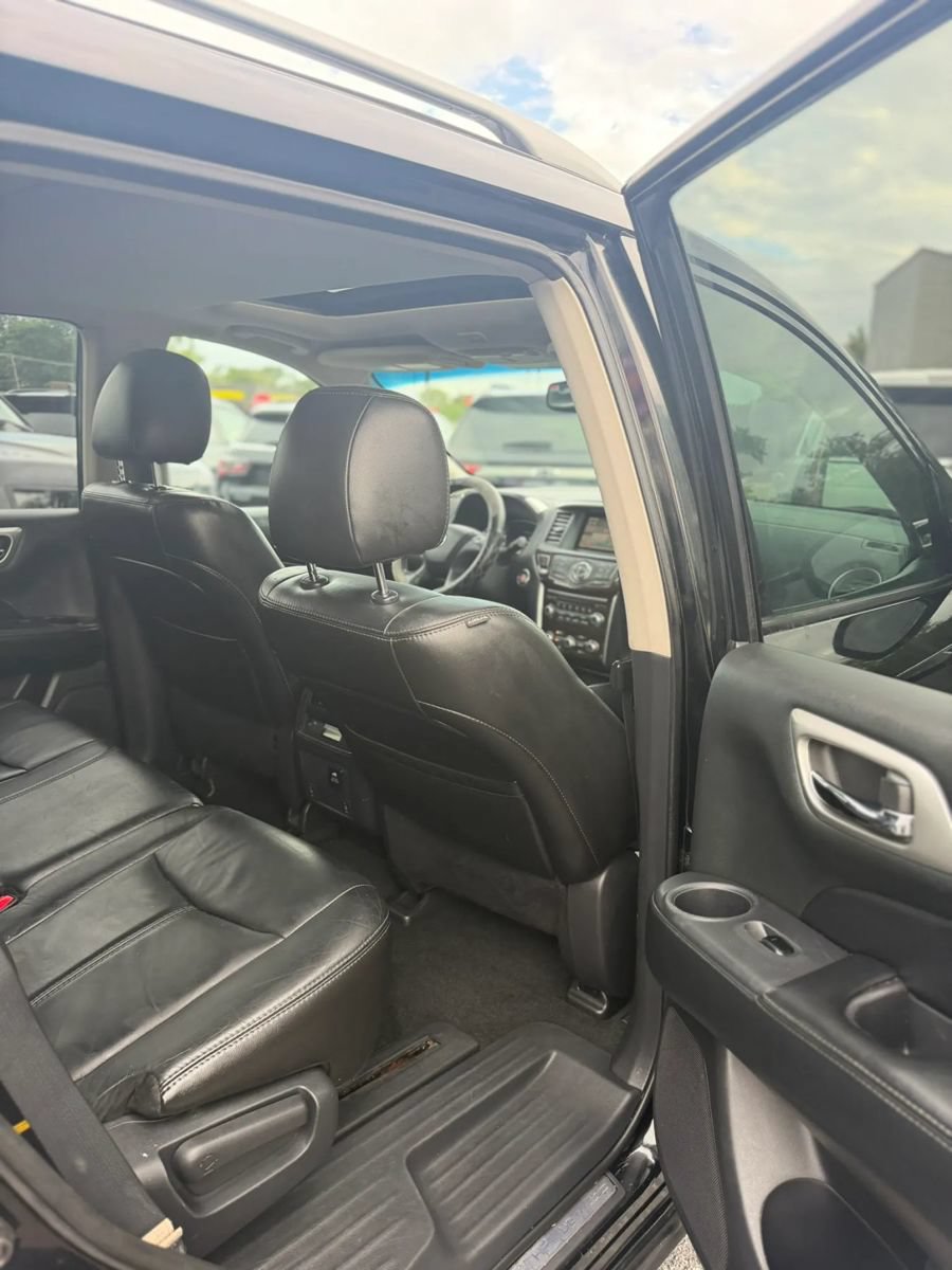Used 2014 Nissan Pathfinder SL w/ SL Premium Package AWD/4WD image 15