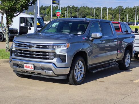 Certified 2023 Chevrolet Silverado 1500 LTZ AWD/4WD image 3