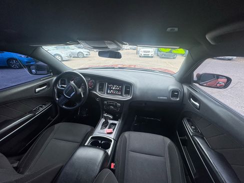 Used 2020 Dodge Charger SXT image 12
