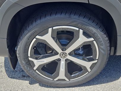 New 2026 Volkswagen Taos SEL