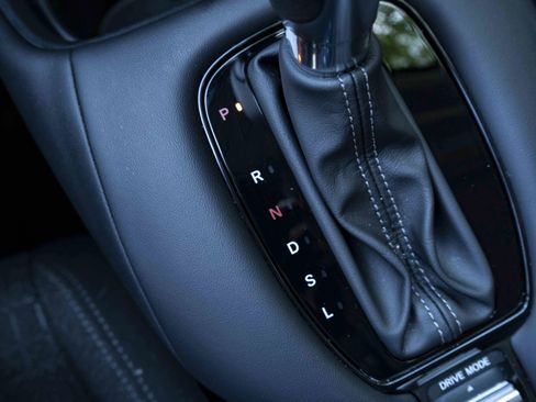 Used 2026 Honda HR-V LX image 30