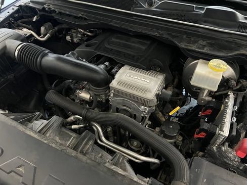 Used 2019 RAM 1500 Big Horn RWD image 42