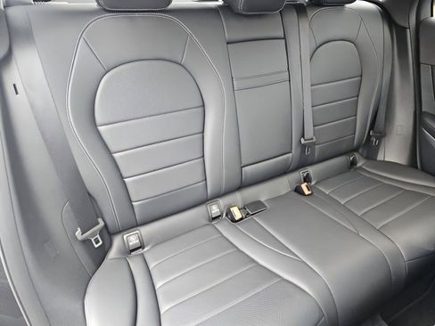 Used 2021 Mercedes-Benz GLC 300 image 27