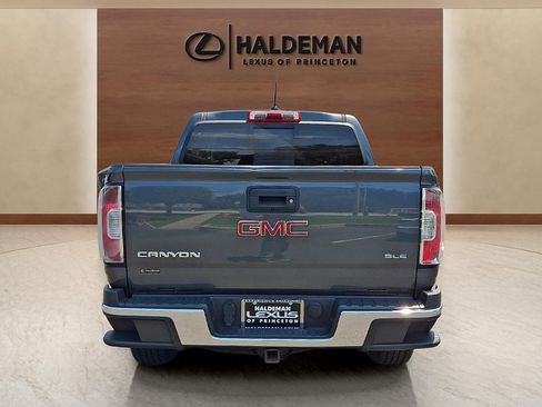 Used 2016 GMC Canyon SLE w/ SLE Convenience Package RWD image 5