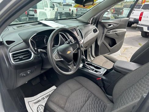 Used 2020 Chevrolet Equinox LT FWD image 23