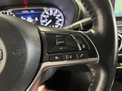 Used 2022 Nissan Sentra SV FWD image 27