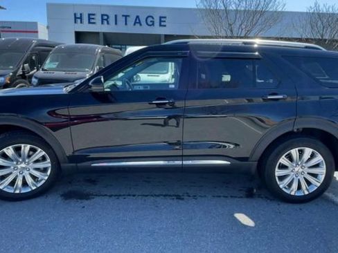 Used 2023 Ford Explorer Limited w/ Limited Technology Package AWD/4WD image 5