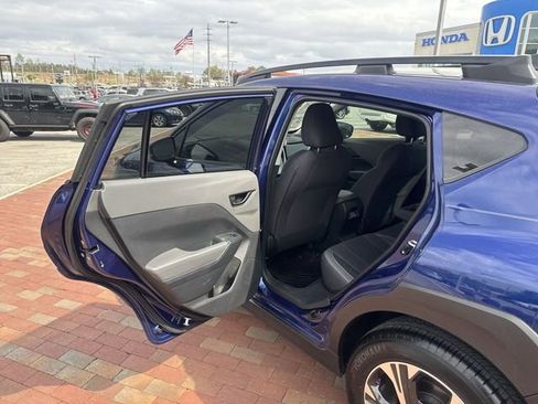 Used 2025 Subaru Crosstrek 2.0i Premium AWD/4WD image 28