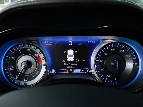 Used 2023 Chrysler 300 S w/ Comfort Group RWD image 11
