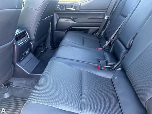 Used 2024 Toyota Land Cruiser image 26