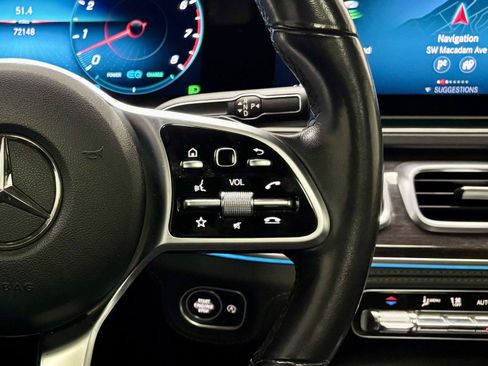 Used 2020 Mercedes-Benz GLE 450 4MATIC w/ MBUX Technology Package image 26