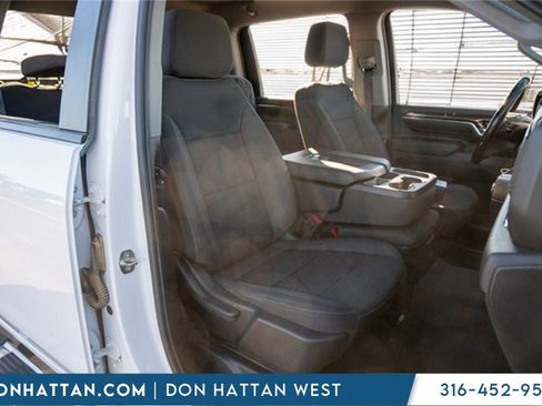 Used 2024 Chevrolet Silverado 2500 LT image 27