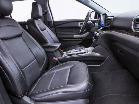 Used 2021 Ford Explorer Limited w/ Equipment Group 301A image 14