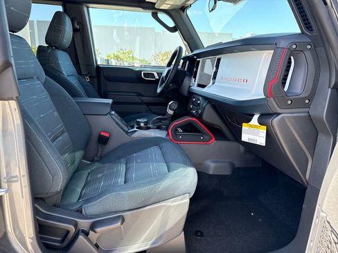 New 2026 Ford Bronco Heritage Edition AWD/4WD image 22