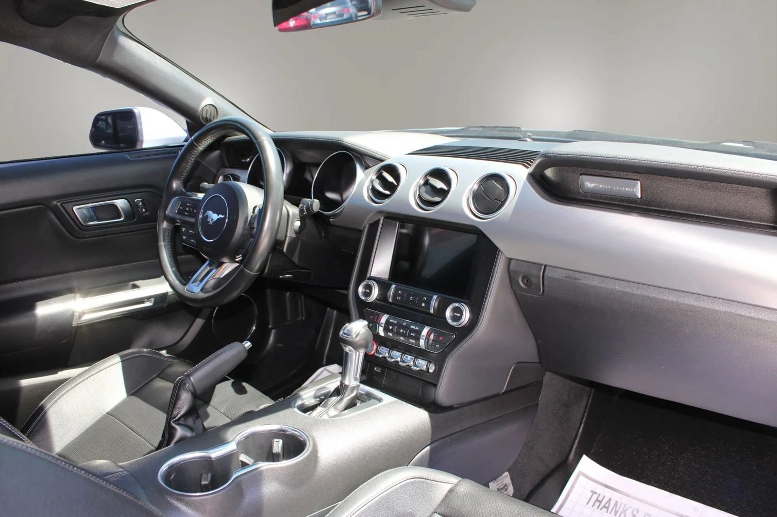 Used 2022 Ford Mustang Premium RWD image 14