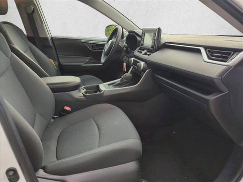Certified 2021 Toyota RAV4 LE FWD image 25