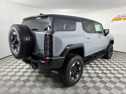 Used 2025 GMC Hummer EV 3X w/ Extreme Off-Road Package AWD/4WD image 6