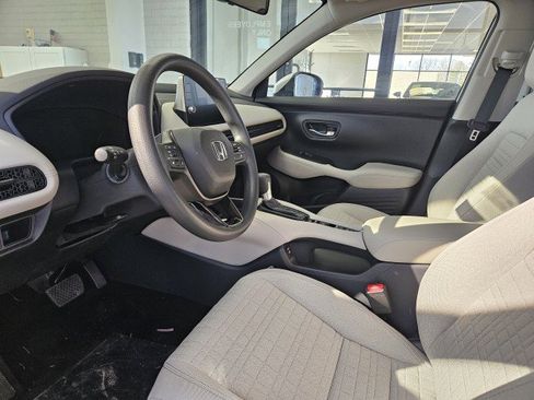 New 2026 Honda HR-V LX image 8