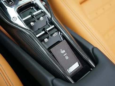 Used 2025 Ferrari 296 GTS RWD image 34