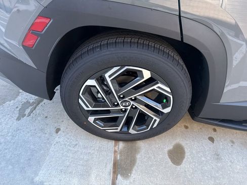 New 2026 Hyundai Tucson Limited image 12