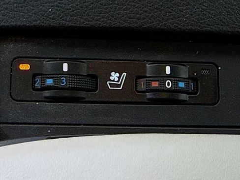 Used 2015 Lexus RX 350 AWD image 20