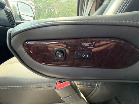 Used 2015 Chevrolet Express 2500 RWD image 73