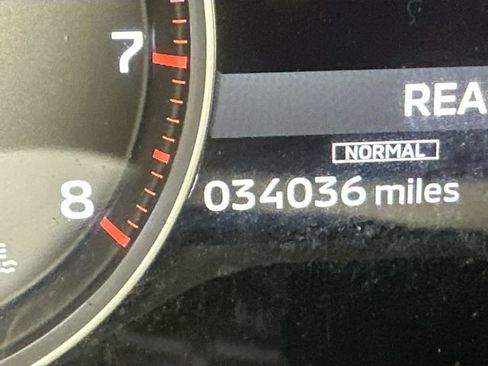 Used 2024 Mitsubishi Outlander ES image 15