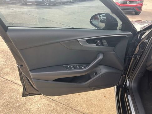 Used 2022 Audi A4 2.0T Premium w/ Convenience Package image 46
