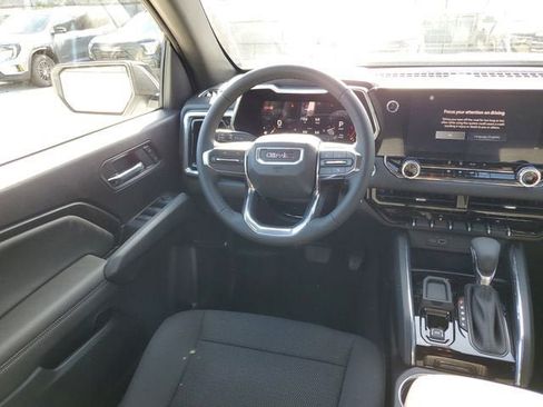 New 2026 GMC Canyon Elevation image 13