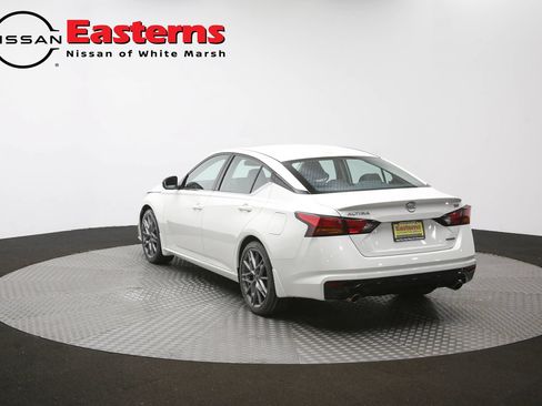 Used 2024 Nissan Altima 2.0 SR FWD image 63