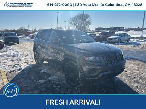 Used 2015 Jeep Grand Cherokee Altitude image 4