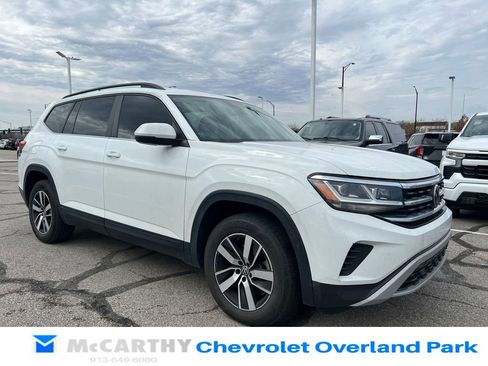 Used 2021 Volkswagen Atlas SE image 1